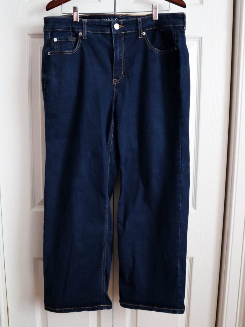 Torrid High-Rise Wide Leg Vintage Stretch Denim Jeans Sz 12 Short Dark Wash